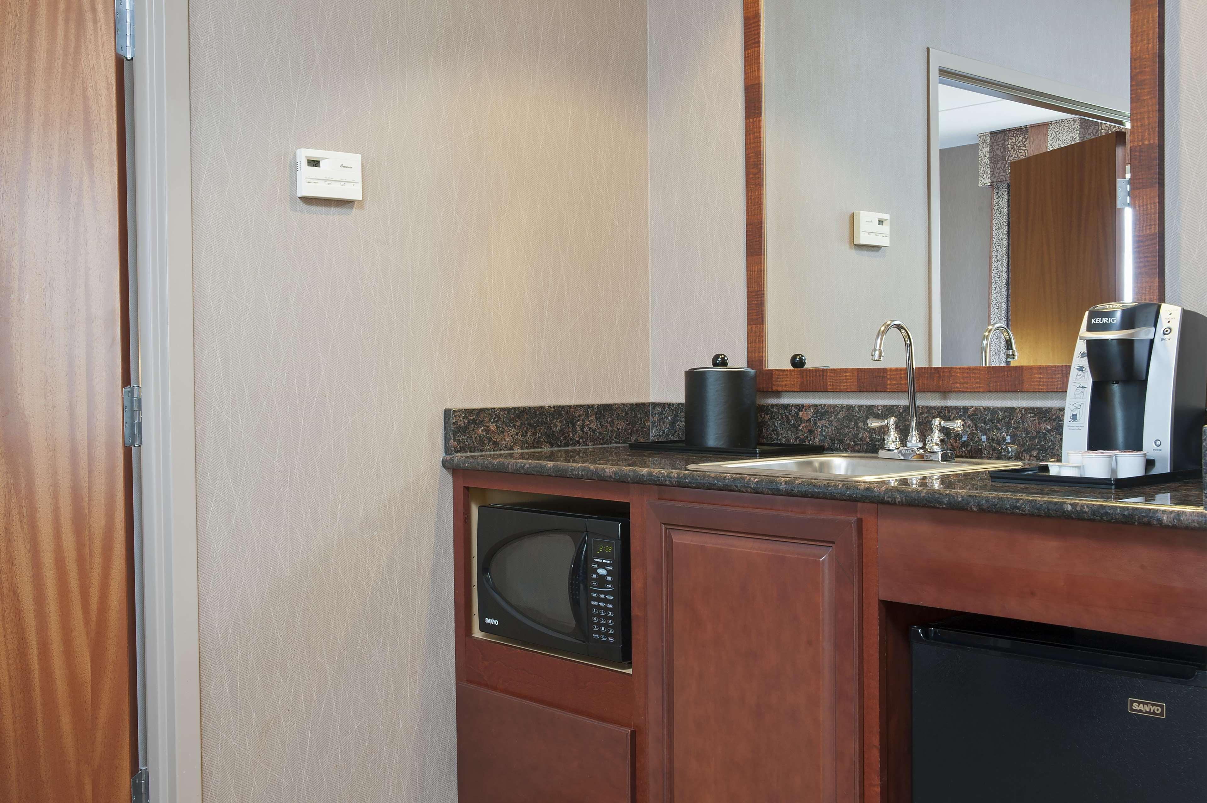 Hilton Garden Inn Indianapolis South/Greenwood Buitenkant foto