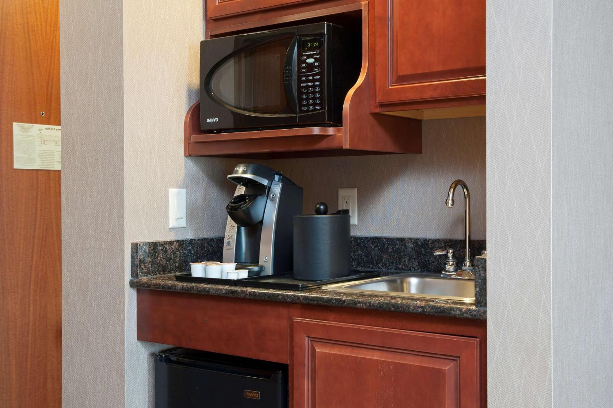 Hilton Garden Inn Indianapolis South/Greenwood Buitenkant foto