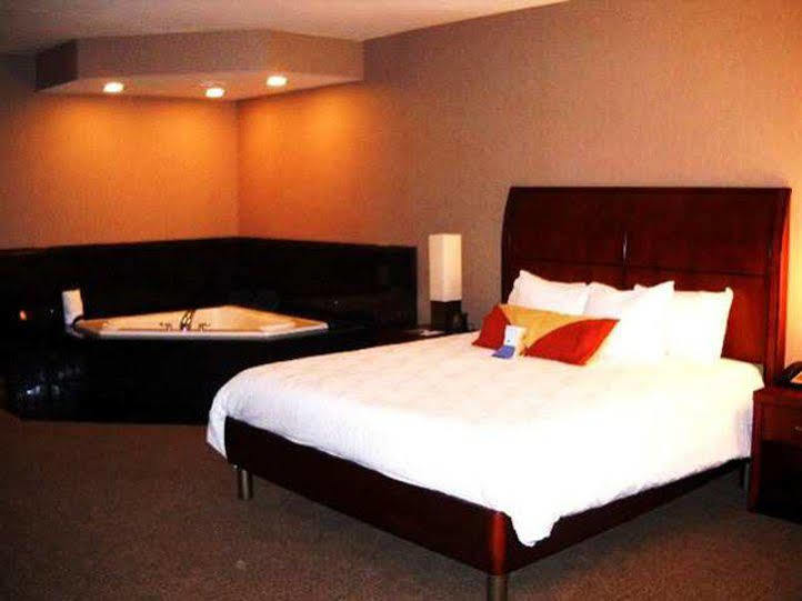 Hilton Garden Inn Indianapolis South/Greenwood Buitenkant foto